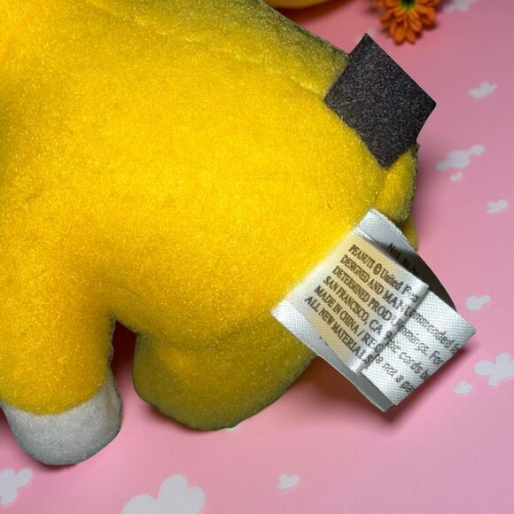 NWT Whitman's Peanuts Easter Bunny SnoopyYellow Plush Stuffed Animal Toy 7” P21 - Picture 4 of 7